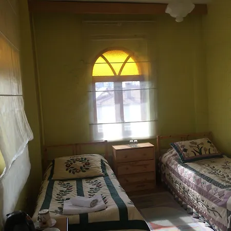 Ilhan Hotel
