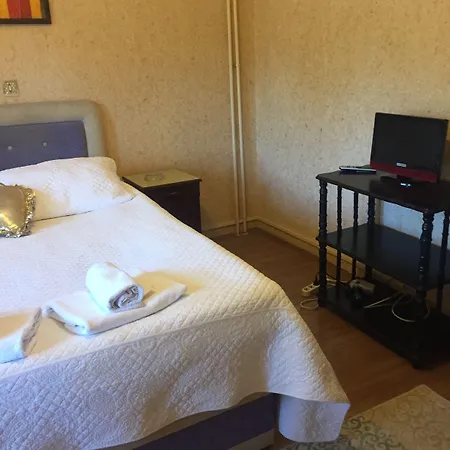 Отель Ilhan 3*